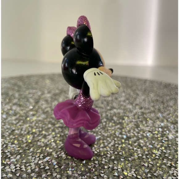 Minnie Mouse Figurine - Picture 5 of 10